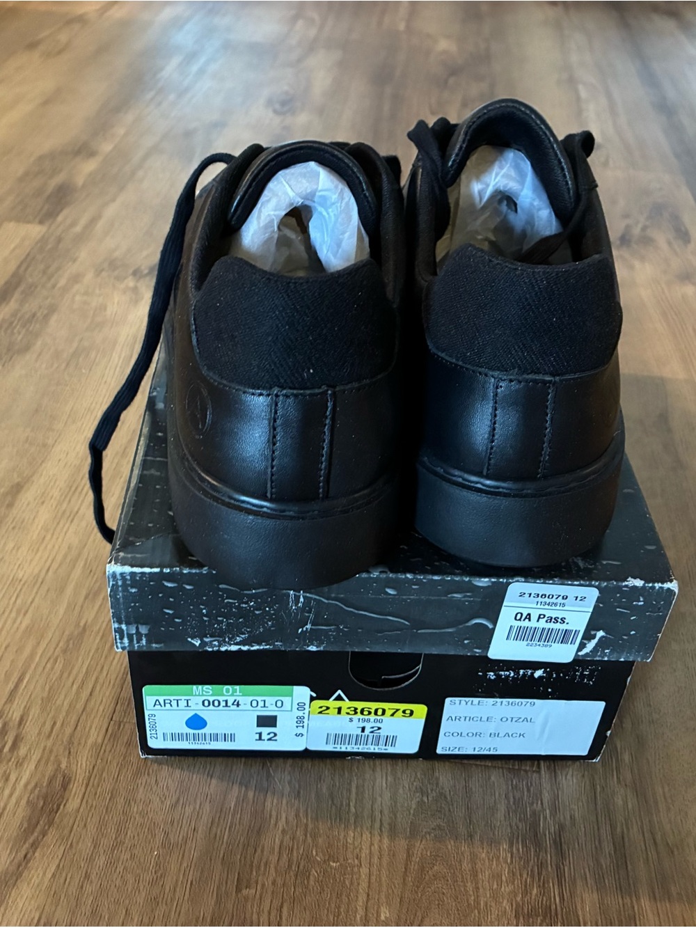 Men's Black Slip-On Casual Loafers